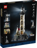 Boîte LEGO Ideas 21335 Le phare motorisé face arrière avec vues détaillées de l'intérieur et dimensions du modèle