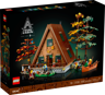 Boîte du set LEGO Ideas 21338 A-Frame Cabin avec image du chalet en A et ses arbres colorés, 2082 pièces, 18+