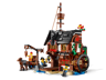 Vue arrière de la taverne pirate LEGO Creator 31109 avec grue, tonneau et détails du bâtiment