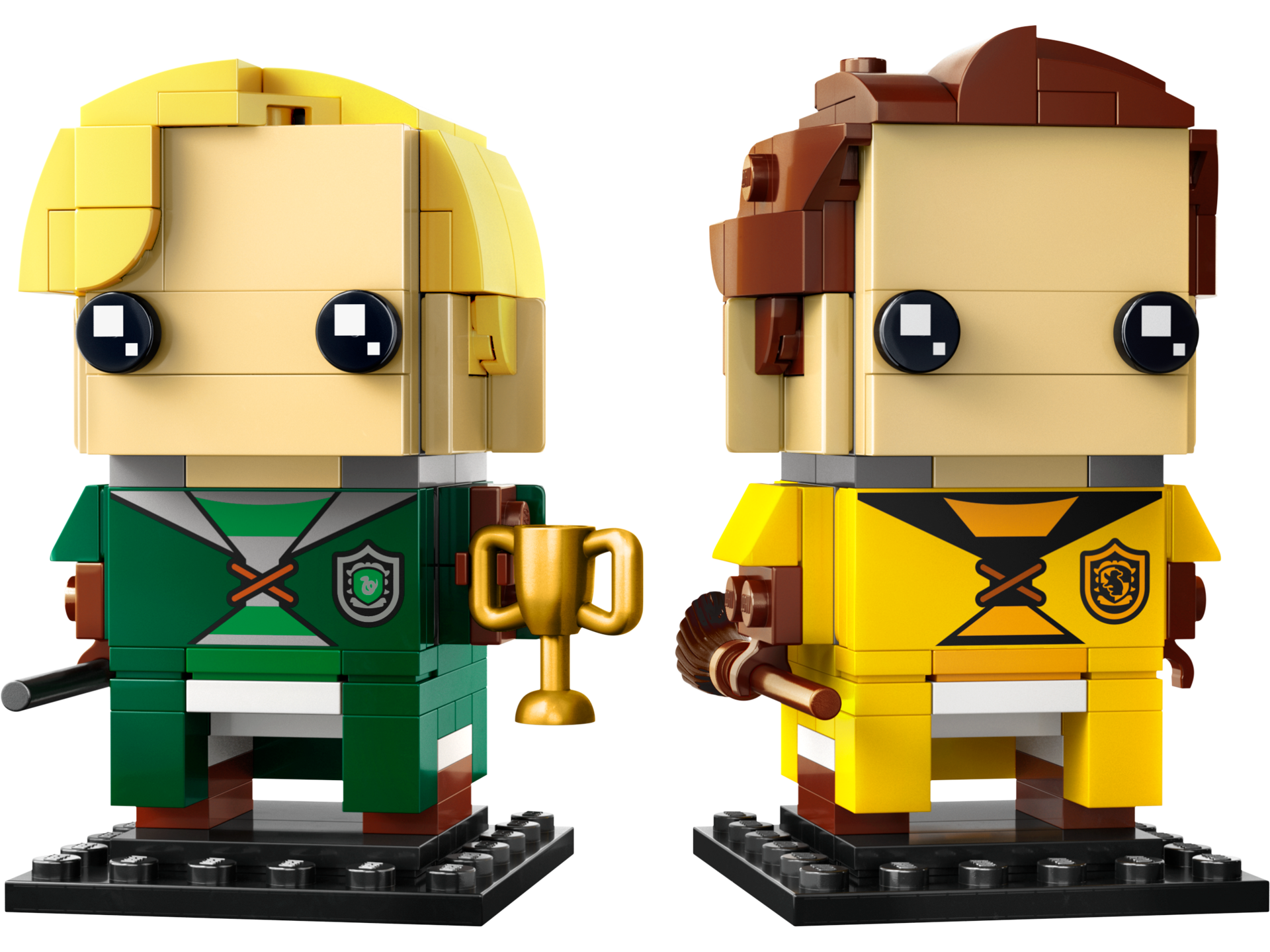 Vue de face des figurines LEGO BrickHeadz Draco Malfoy en tenue verte Serpentard et Cedric Diggory en jaune Poufsouffle