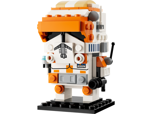 Vue de face du LEGO BrickHeadz Commandant Clone Cody 40675 avec armure blanche et orange et son blaster