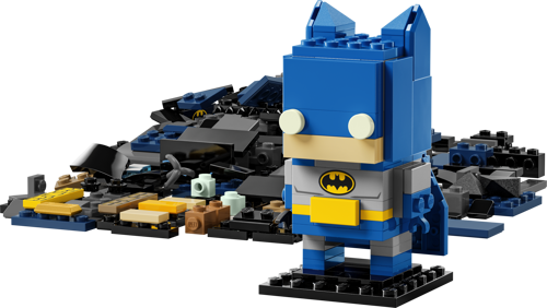 Figurine LEGO BrickHeadz Batman 8-en-1 version Bronze Age en bleu et gris avec pièces supplémentaires étalées à l'arrière