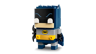 Figurine LEGO BrickHeadz Batman version série TV classique en bleu foncé et gris avec batarang et logo Batman jaune