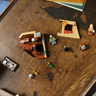 LEGO Ideas 40773 - Les Goonies : Le grenier des Walsh