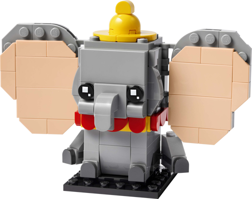 Vue de face du LEGO BrickHeadz Dumbo 40792 avec grandes oreilles beiges, chapeau jaune et col rouge sur socle noir