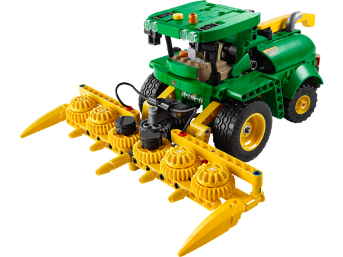 Vue de face de l'ensileuse LEGO Technic John Deere 9700 avec bec de récolte jaune et roues détaillées