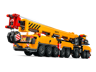 Vue latérale détaillée de la grue mobile LEGO City 60409 jaune avec ses 10 roues, bras repliable et marquage 650T8