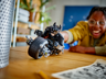 La figurine de Batman™ à construire et la moto Bat-Pod