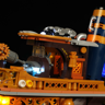 Détail du pont supérieur avec canons, engrenages et éclairage LED chaud du bateau à vapeur Lumibricks L9106